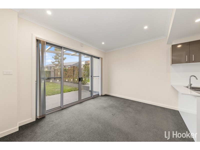 31/1 Nevertire Street, Lawson ACT 2617