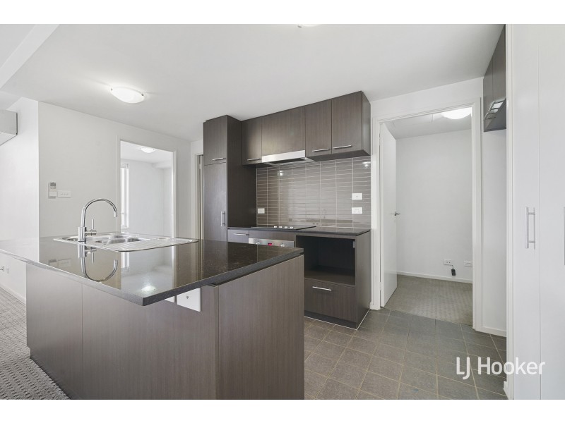 152/64 College Street, Belconnen ACT 2617