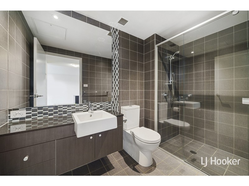 152/64 College Street, Belconnen ACT 2617