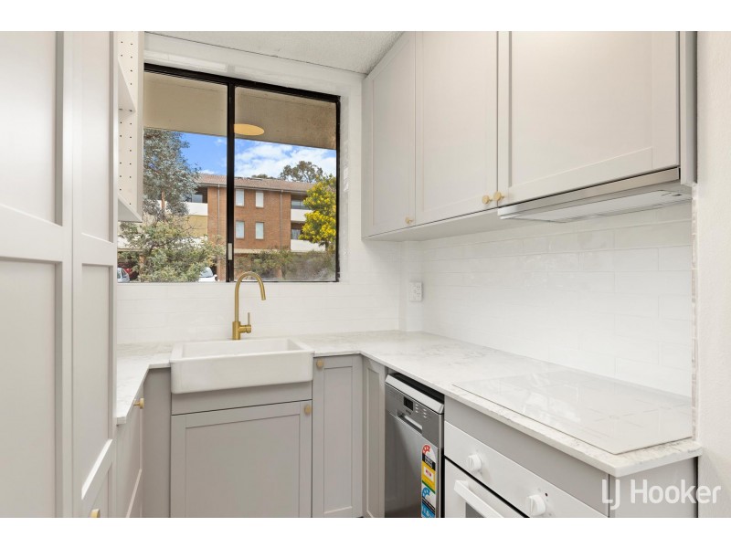 21/30 Springvale Drive, Hawker ACT 2614