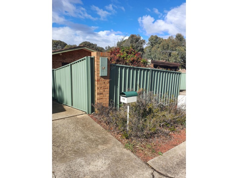 126 Dexter Street, Cook ACT 2614