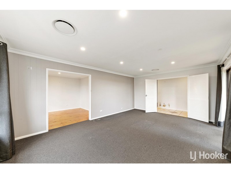 14 Linger Place, Melba ACT 2615