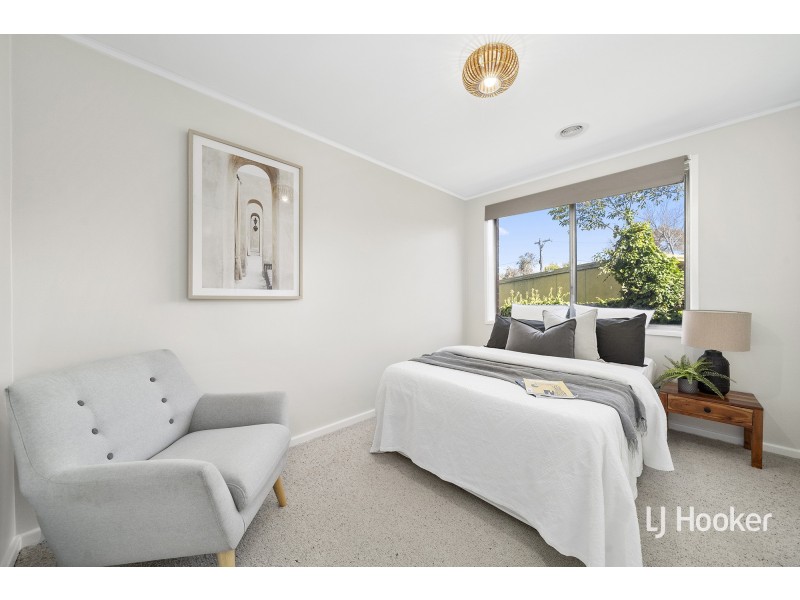 32 Elizabeth Crescent, Macquarie ACT 2614