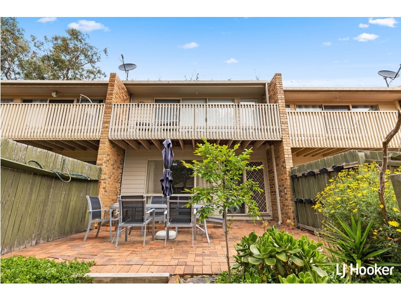 8 Earle Place, Page ACT 2614