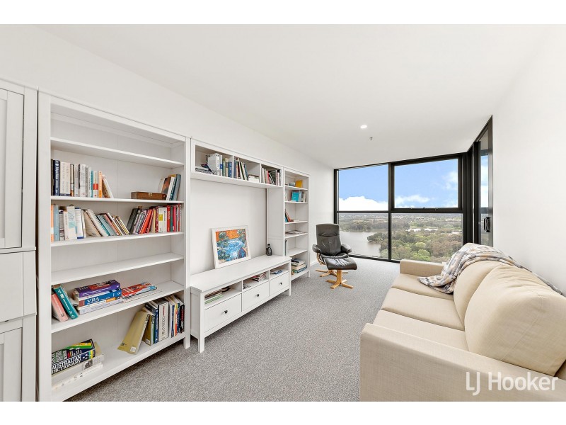 2307/120 Eastern Valley Way, Belconnen ACT 2617
