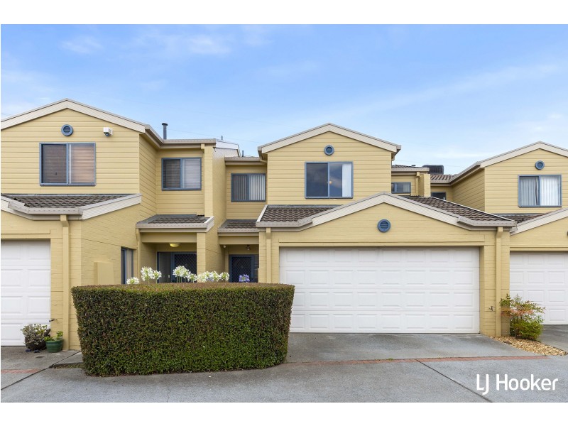 6/2 Dines Place, Bruce ACT 2617