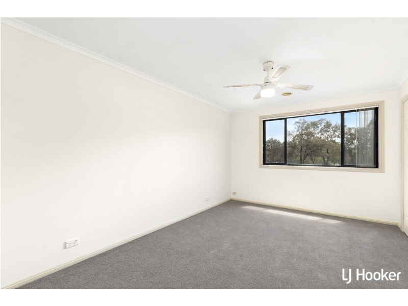 6/2 Dines Place, Bruce ACT 2617