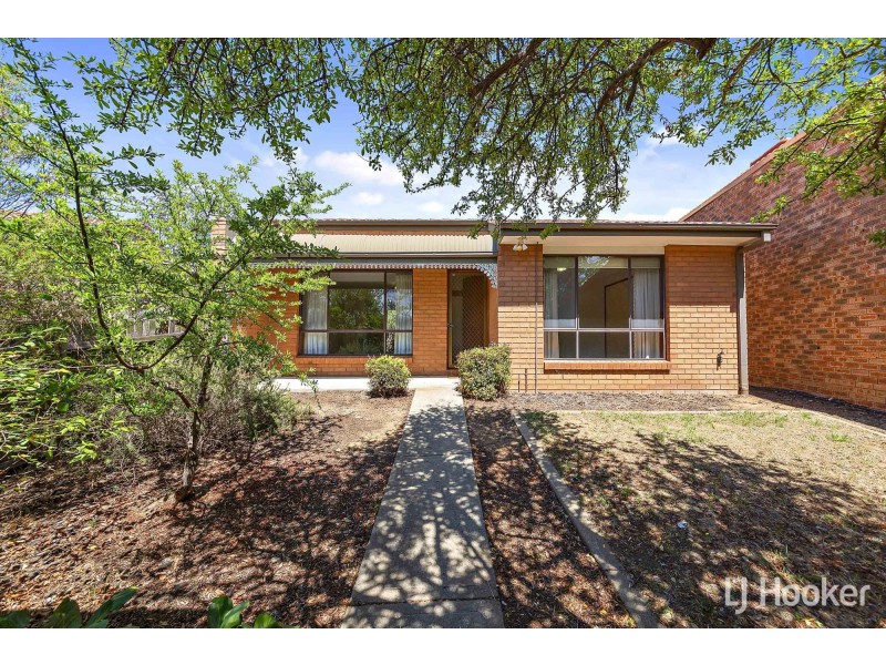 11 Roughley Place, Florey ACT 2615
