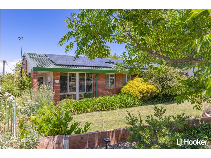 7 Bennett Place, Flynn ACT 2615