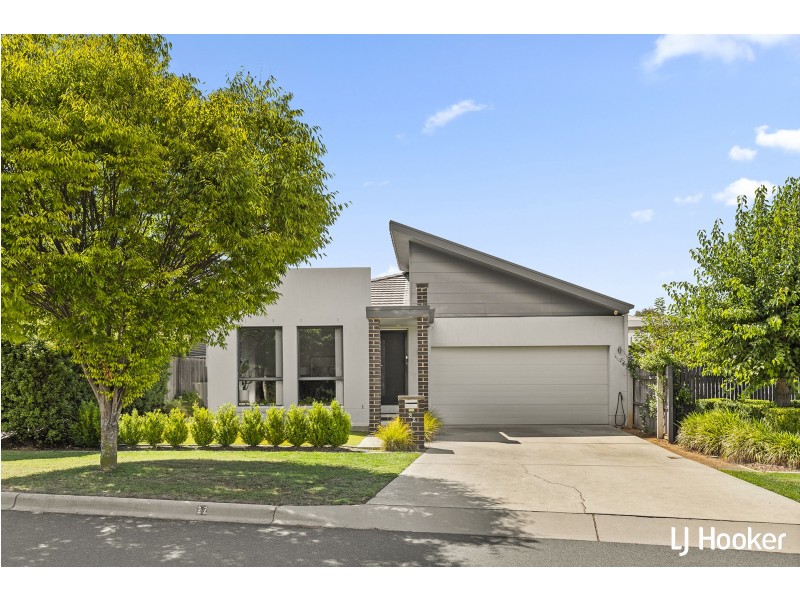 22 Beveridge Crescent, Forde ACT 2914