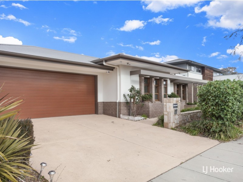 16 Baratta Street, Crace ACT 2911