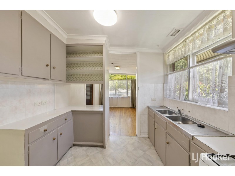 37 Majura Avenue, Dickson ACT 2602