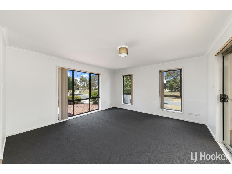 1 Sarre Street, Gungahlin ACT 2912