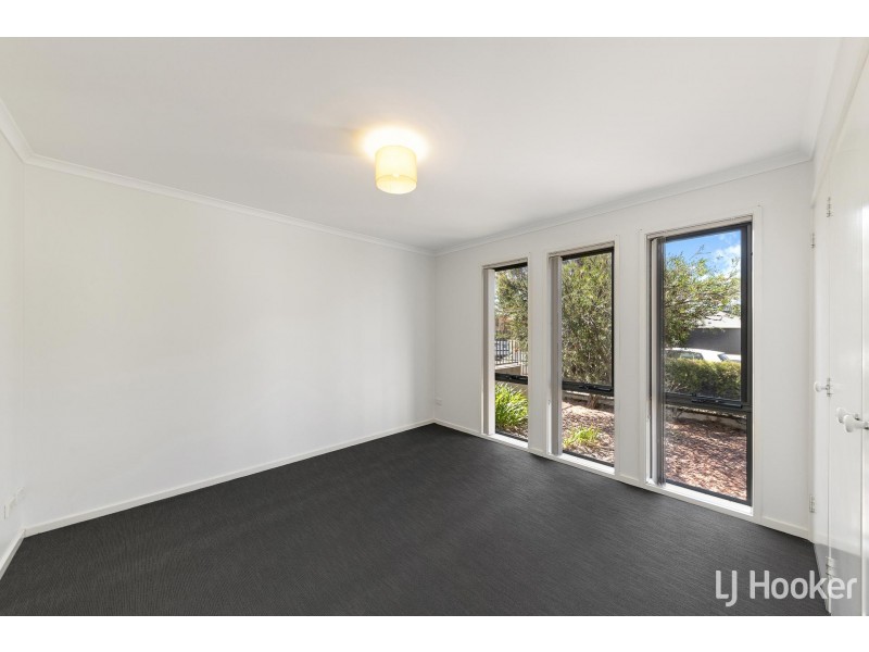1 Sarre Street, Gungahlin ACT 2912