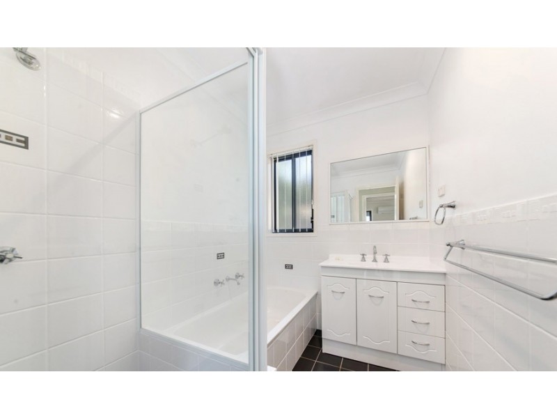 3/40 Siroset Close, Dunlop ACT 2615