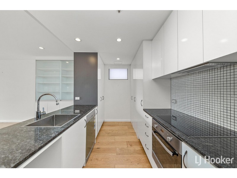 2/39 Benjamin Way, Belconnen ACT 2617