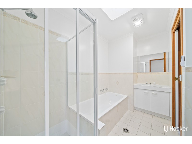 9 Leisler Place, Palmerston ACT 2913