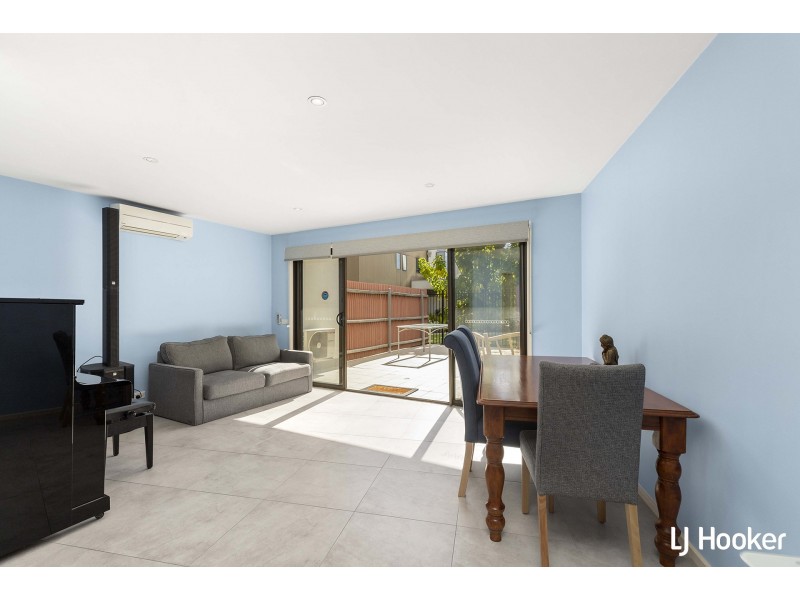 58/39 Jerrabomberra Avenue, Narrabundah ACT 2604