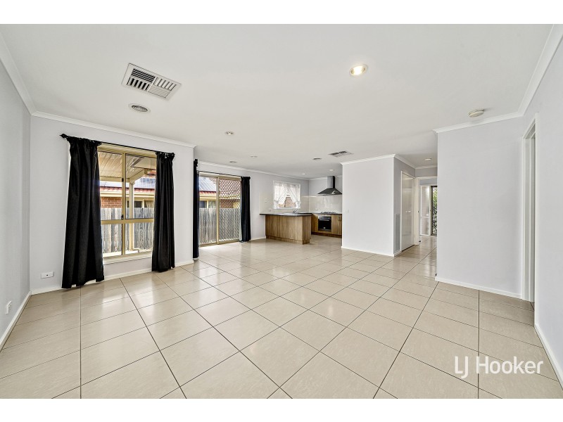 25 Charles Perkins Circuit, Bonner ACT 2914