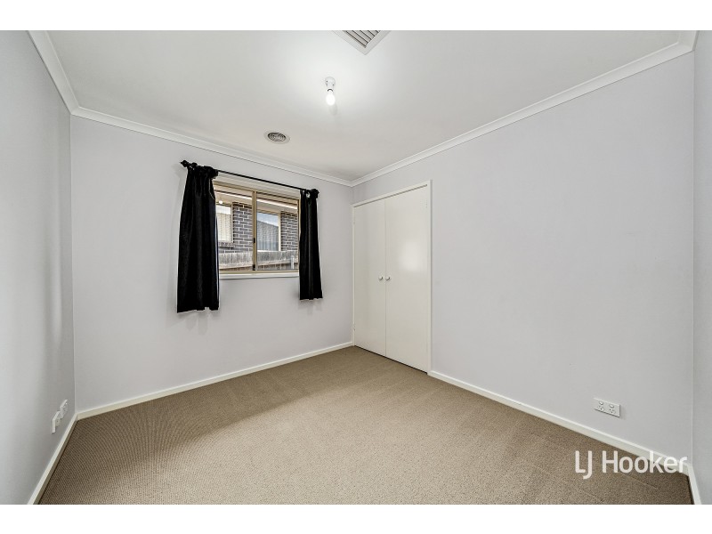 25 Charles Perkins Circuit, Bonner ACT 2914