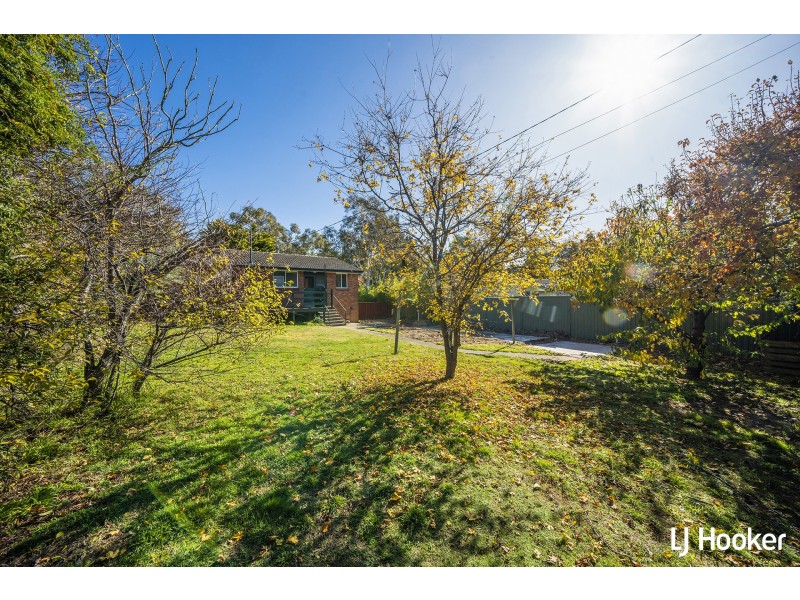 27 Wangara Street, Aranda ACT 2614