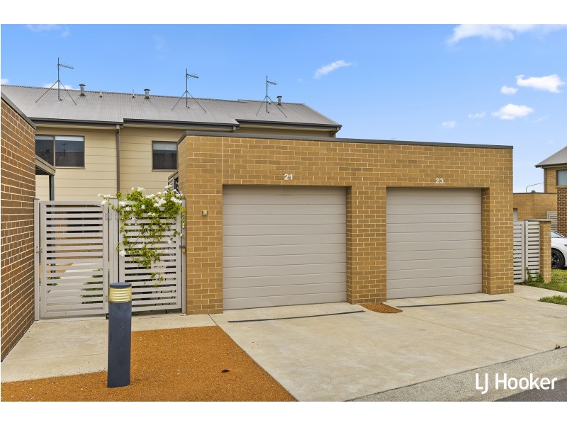 21 Spratt Court, Casey ACT 2913