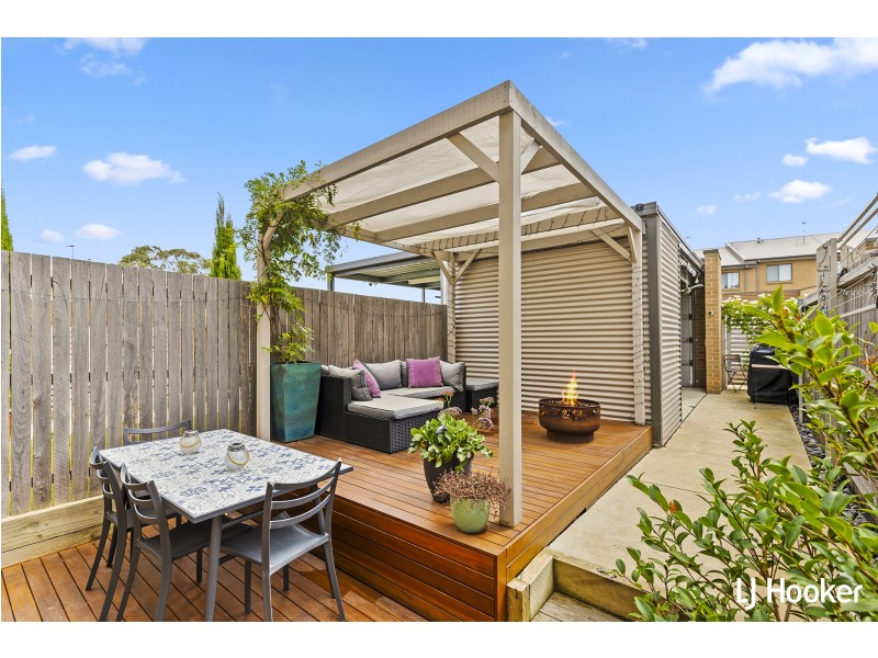 21 Spratt Court, Casey ACT 2913