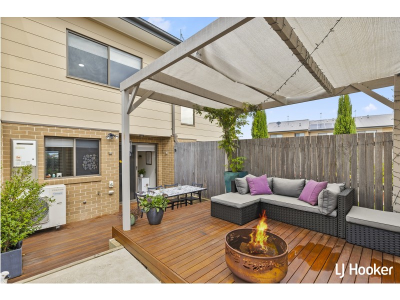 21 Spratt Court, Casey ACT 2913