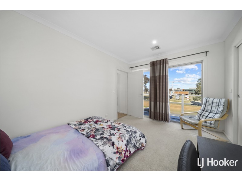 121 Anthony Rolfe Avenue, Gungahlin ACT 2912