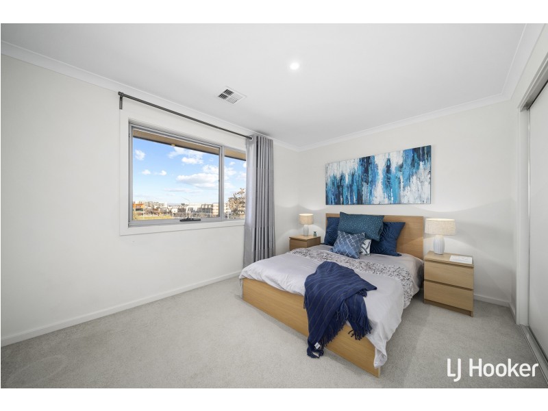 121 Anthony Rolfe Avenue, Gungahlin ACT 2912