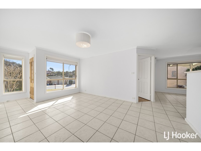 4 Jonsson Court, Dunlop ACT 2615