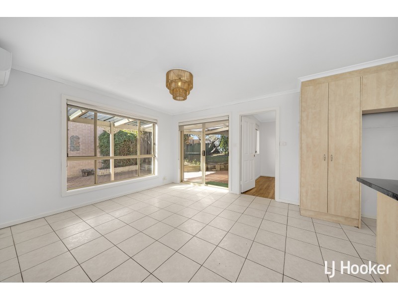 4 Jonsson Court, Dunlop ACT 2615