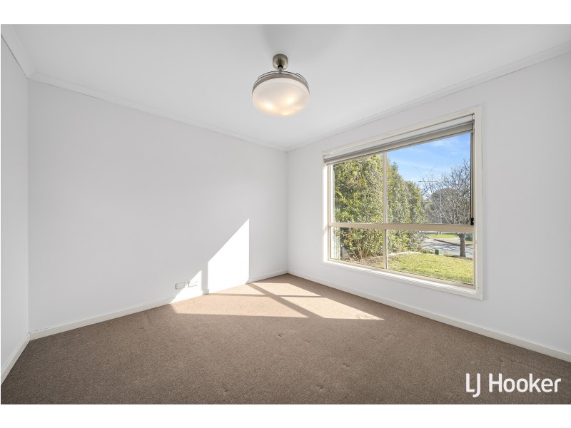 4 Jonsson Court, Dunlop ACT 2615
