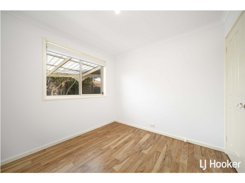 4 Jonsson Court, Dunlop ACT 2615