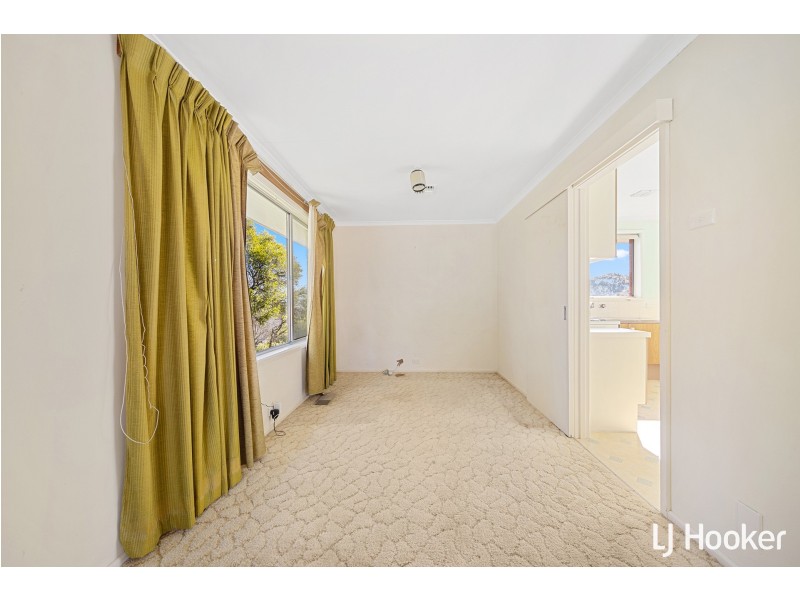 27 Daley Crescent, Fraser ACT 2615