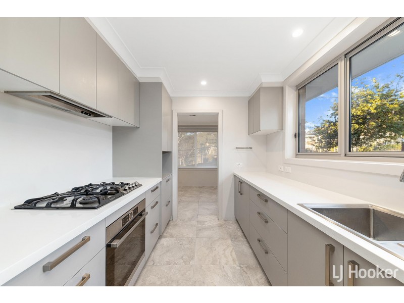 134 Lambrigg Street, Farrer ACT 2607