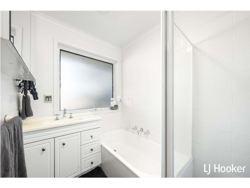 7 Craig Place, Florey ACT 2615