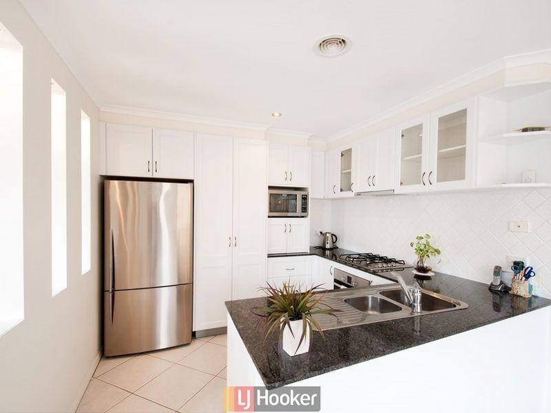 6 Siroset Close, Dunlop ACT 2615