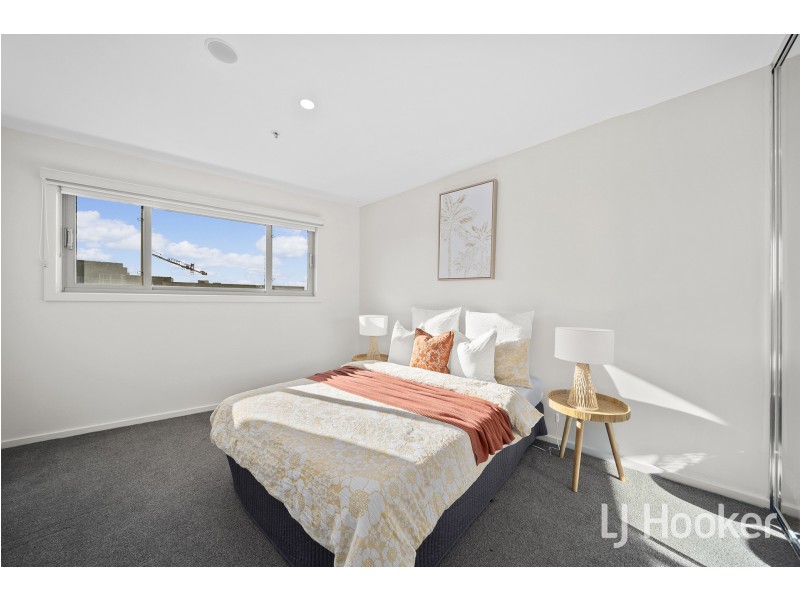 243/325 Anketell Street, Greenway ACT 2900