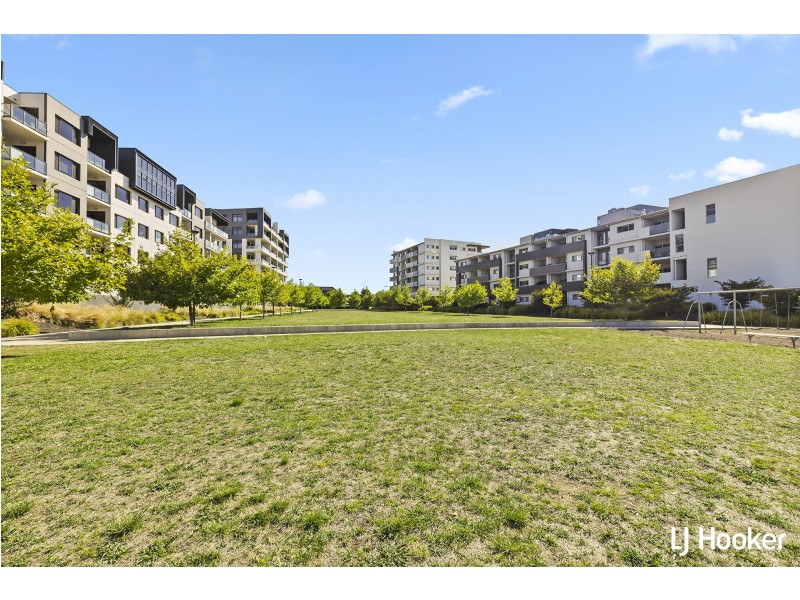 243/325 Anketell Street, Greenway ACT 2900