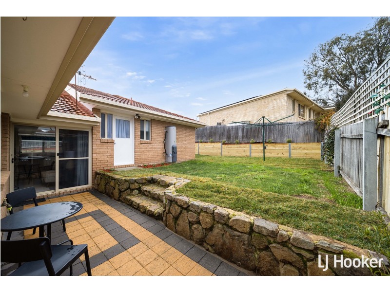 1 Grove Place, Dunlop ACT 2615