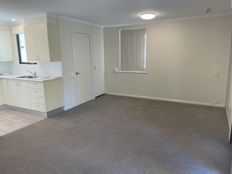 33/11 Namatjira Drive, Weston ACT 2611