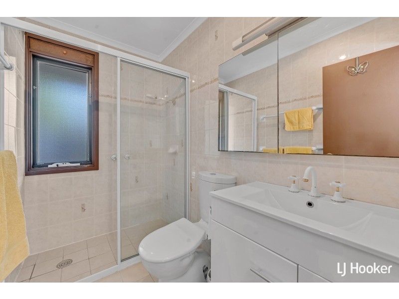 85 O’Loghlen Street, Latham ACT 2615