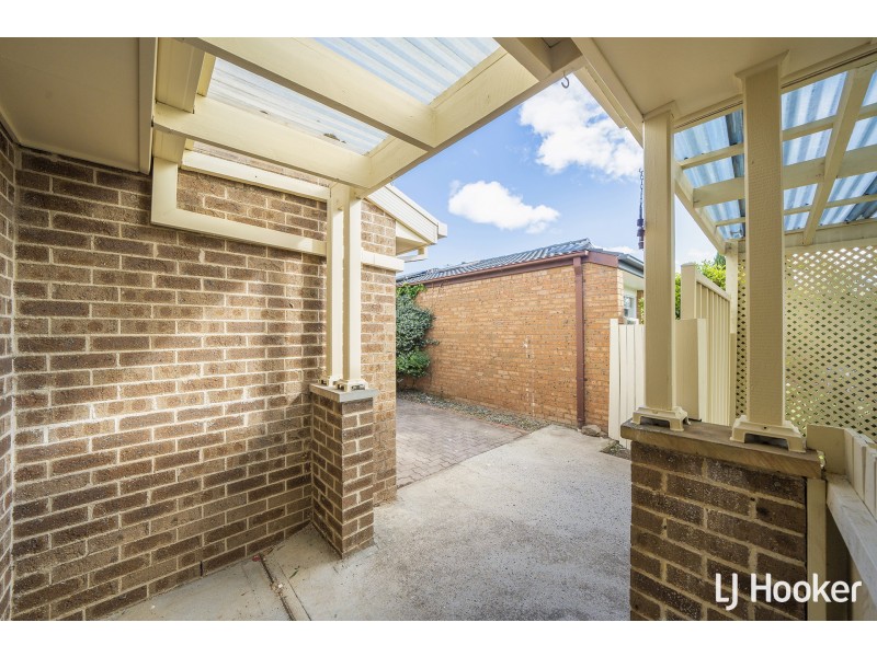 6 Bimbiang Crescent, Ngunnawal ACT 2913