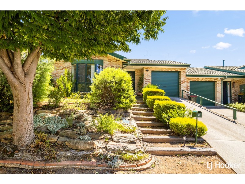 15 Guginya Crescent, Ngunnawal ACT 2913