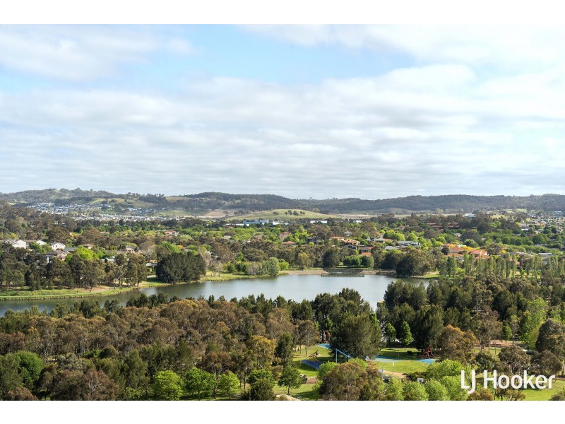 160/1 Anthony Rolfe Avenue, Gungahlin ACT 2912