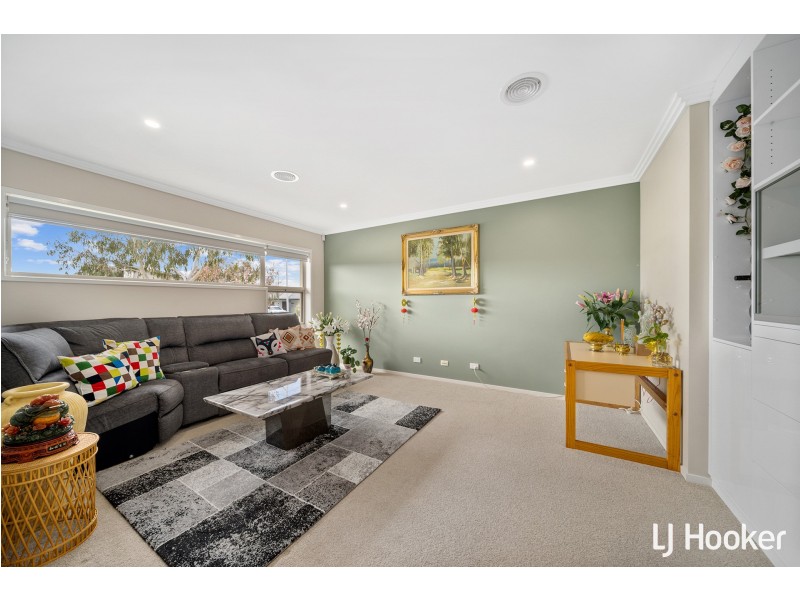 56 Langtree Crescent, Crace ACT 2911