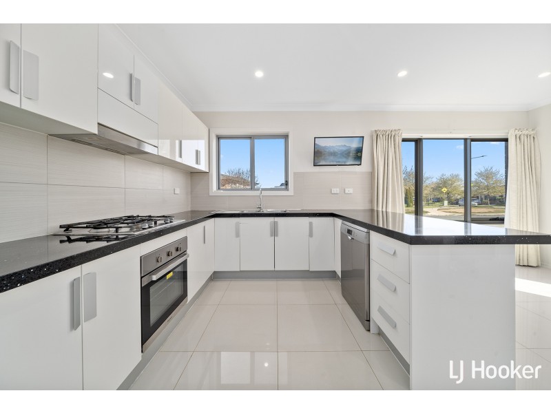 22 Hugh Gilchrist Street, Casey ACT 2913