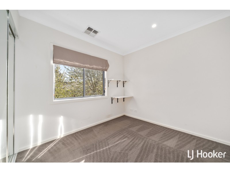 22 Hugh Gilchrist Street, Casey ACT 2913