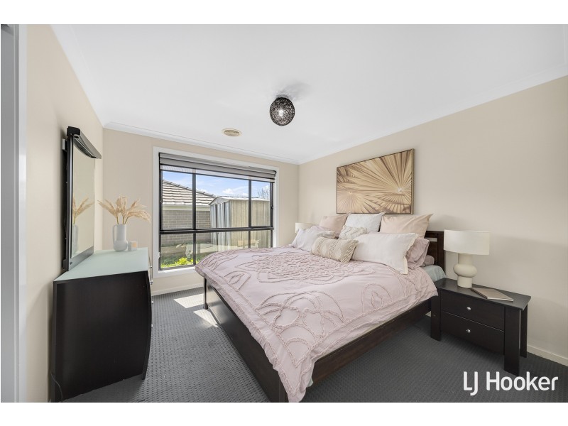 39 Carman Loop, Macgregor ACT 2615
